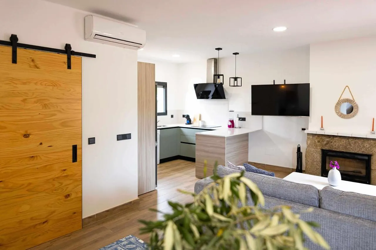 Villa Can Candiu Establecimiento De 2 Casas Enteras Vall-Llobrega Spanien